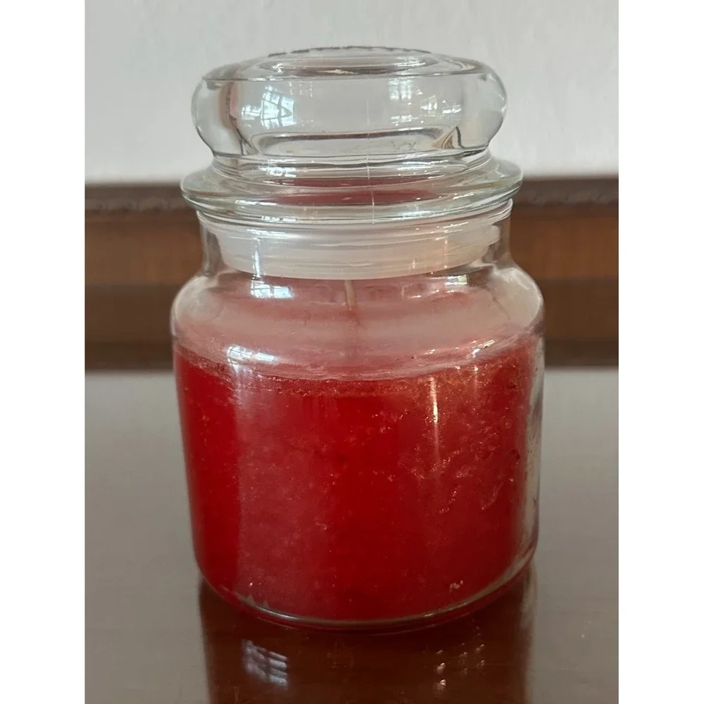 Yankee Candle Candy Corn Boney Bunch Halloween Skeleton 12.5 oz Jar Candle
